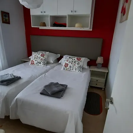 Vistamarina A402 - 1 Bed, Quiet But Very Close To And Marina - No Car Needed Торремолінос